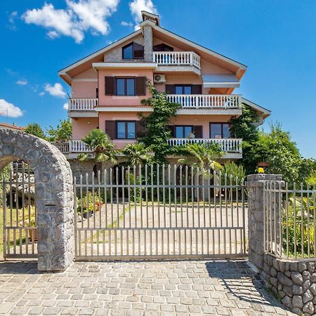 Apartmani Jurina Кастав Екстериор снимка