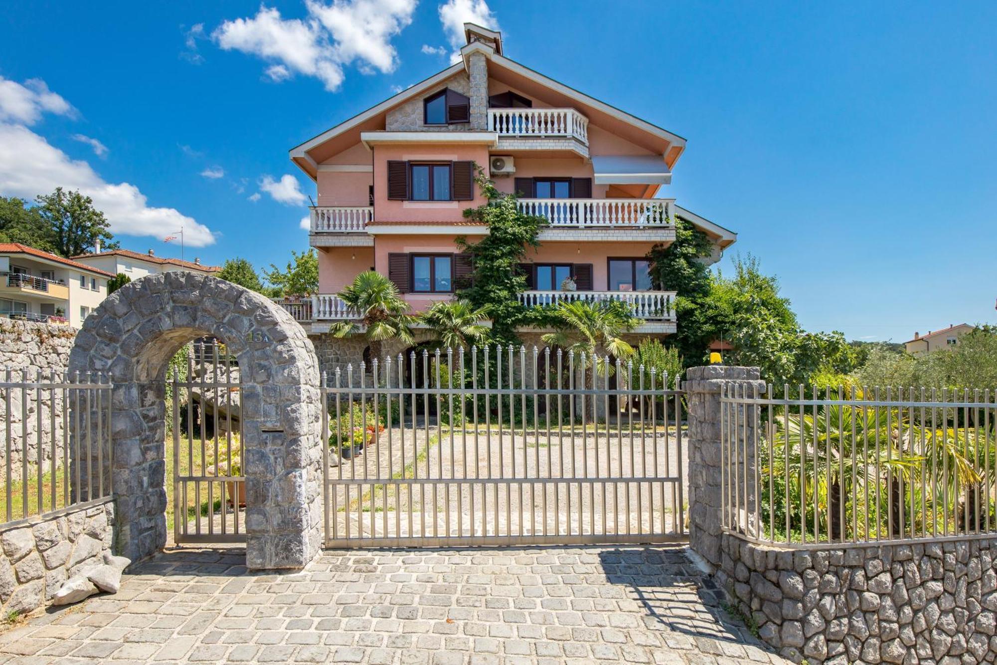 Apartmani Jurina Кастав Екстериор снимка